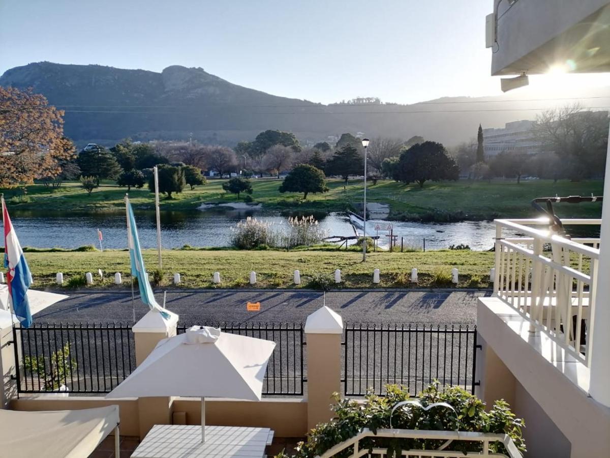 Sunset Boulevard Riverlodge Paarl Dış mekan fotoğraf