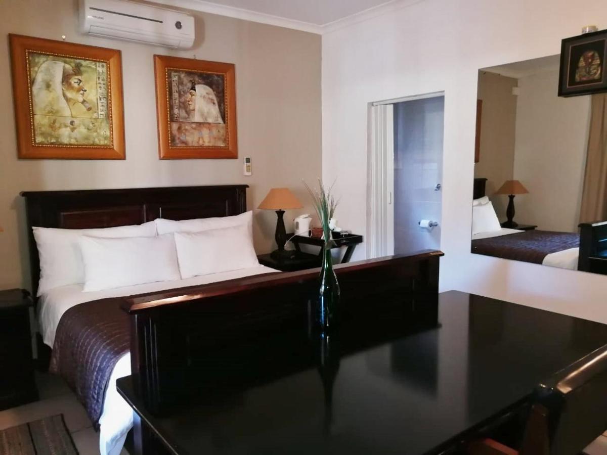 Sunset Boulevard Riverlodge Paarl Dış mekan fotoğraf
